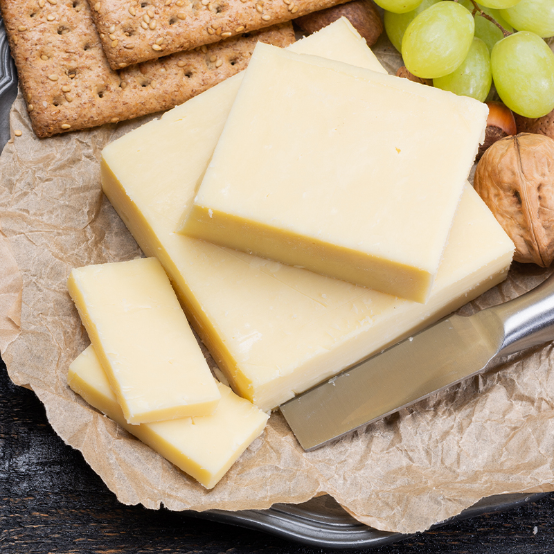 Cuisine Mild White Cheddar Block Cuisine Extra Mature White Cheddar Block 2.5kg